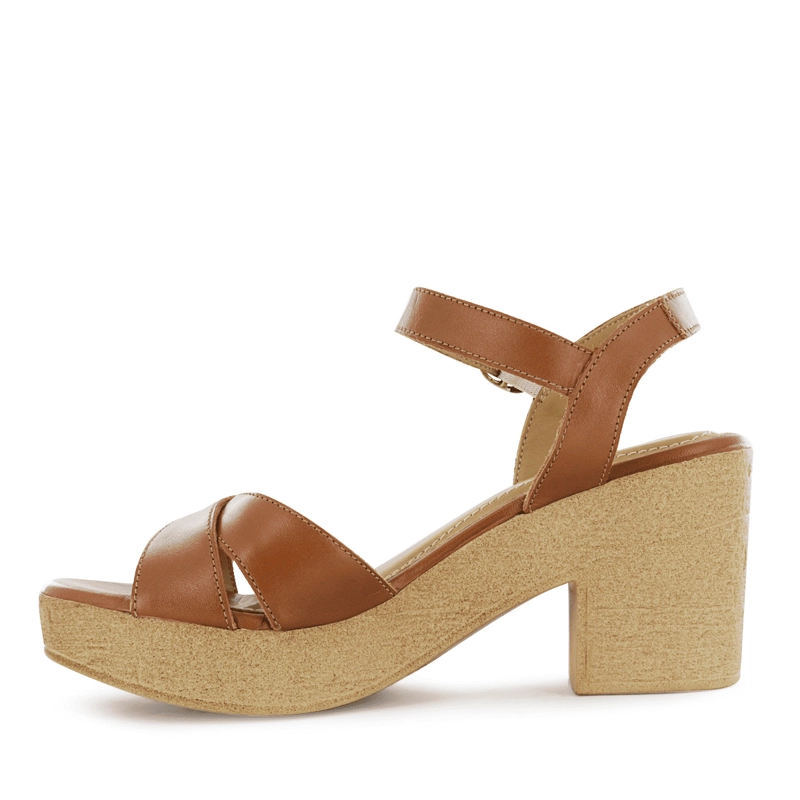 SANDALIA TACO ECCO CUERO MUJER CARAMELO ANALU11 - 4