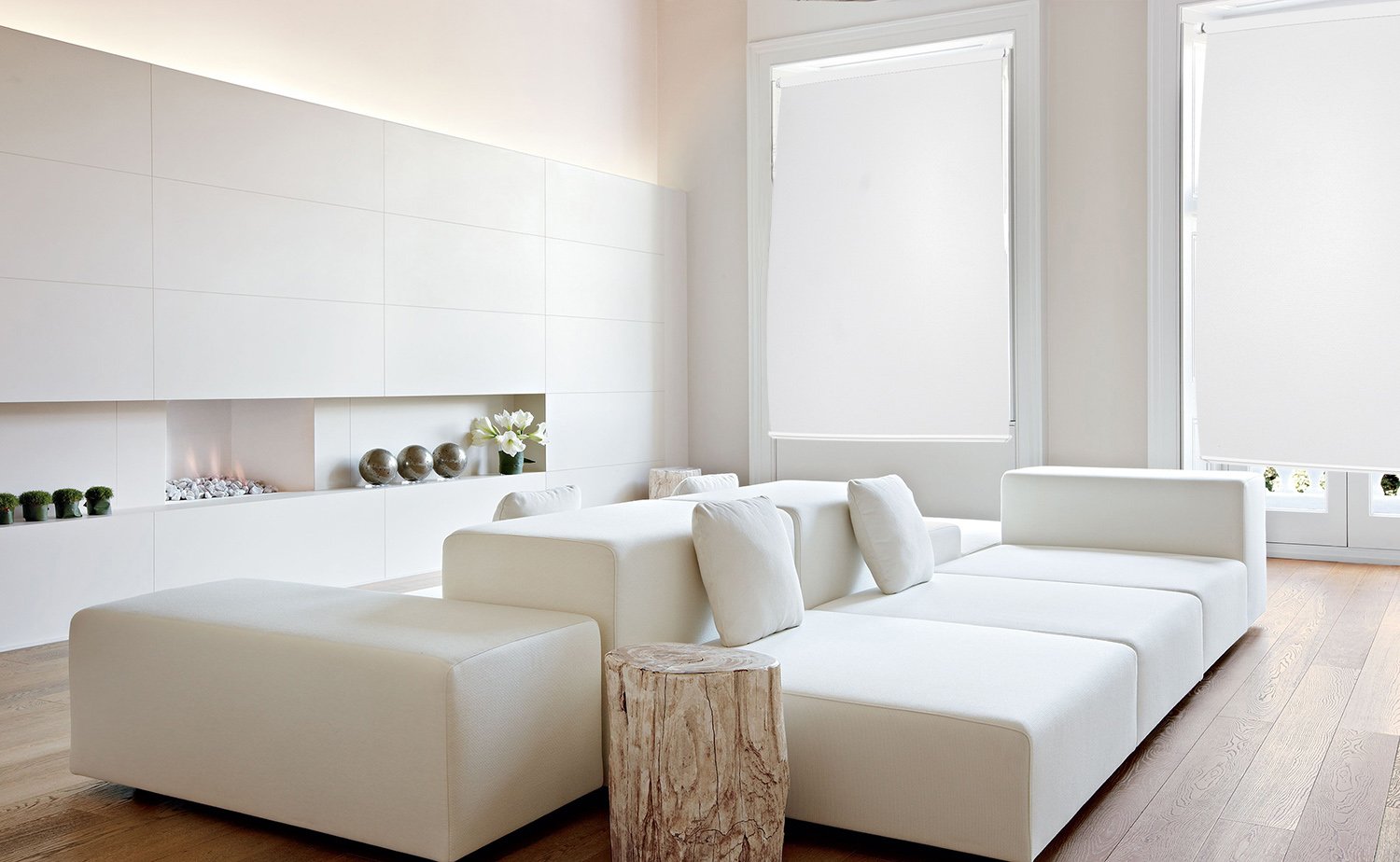 CORTINA ROLLER MOTORIZADA DECOR HOUSE BLACKOUT BÁSICO 140CM ANCHO X 150CM ALTO - 2