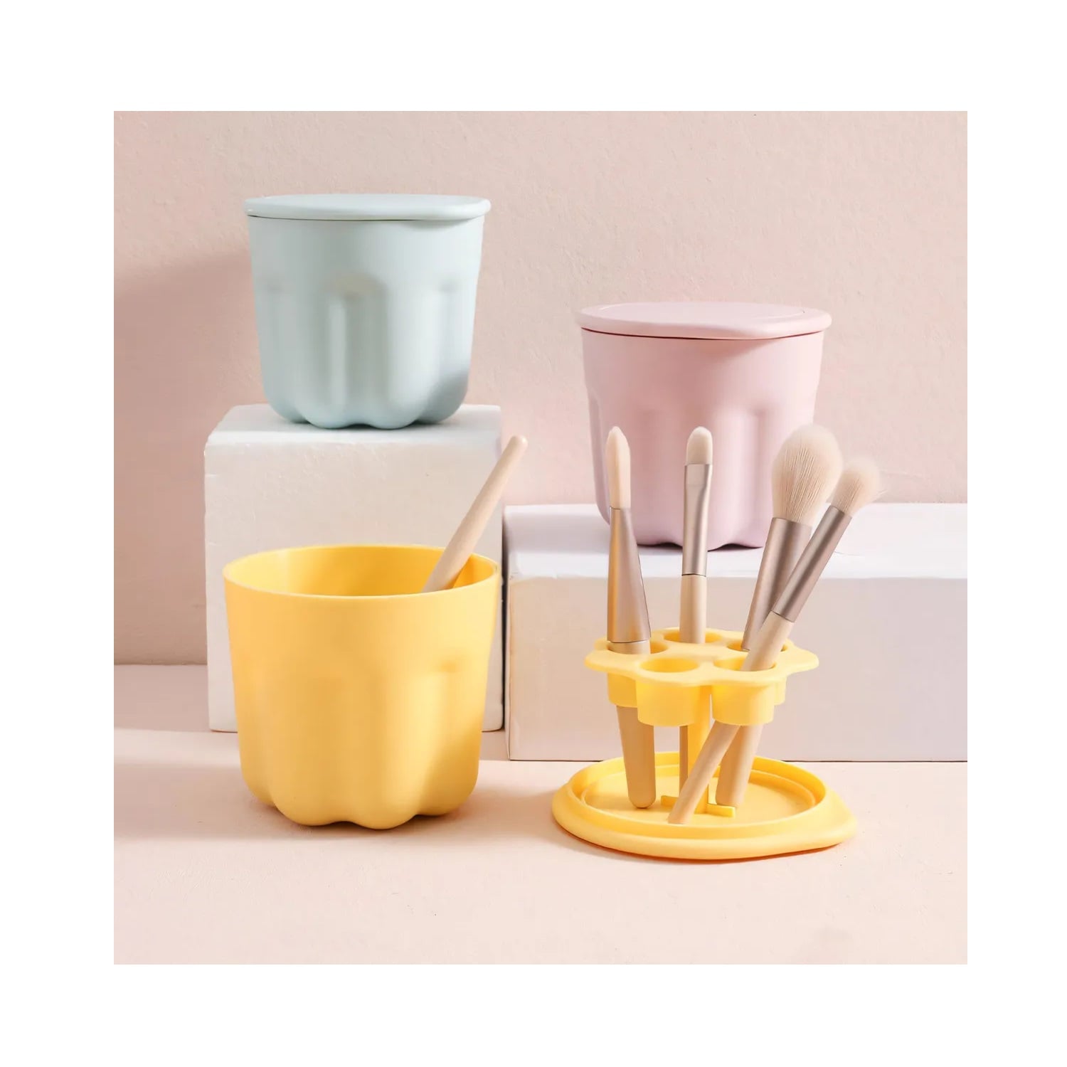CUBO LIMPIADOR DE BROCHAS DE MAQUILLAJE - 1