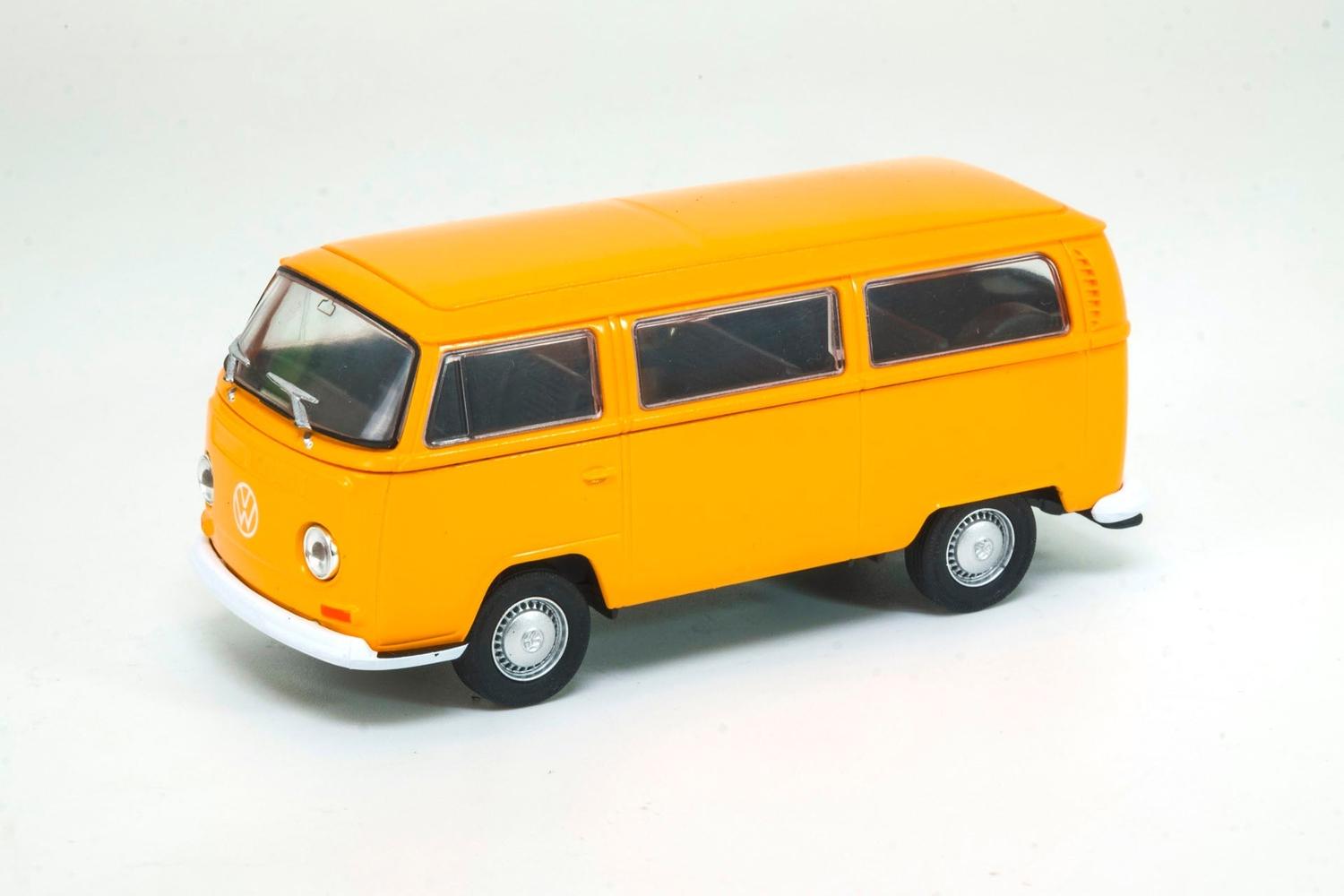 AUTO DE METAL VOLKSWAGEN BUS T2 1972 A ESCALA 1:34-1:39 WELLY - 2