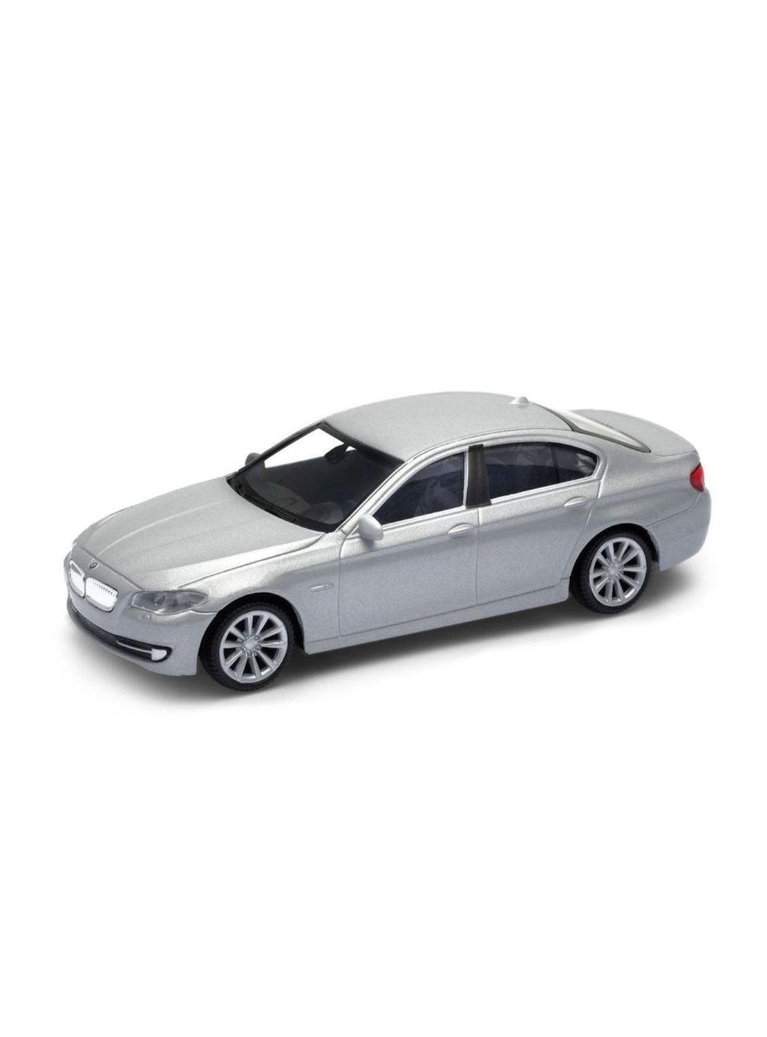 AUTO DE METAL BMW 535I A ESCALA 1:43 WELLY - 1