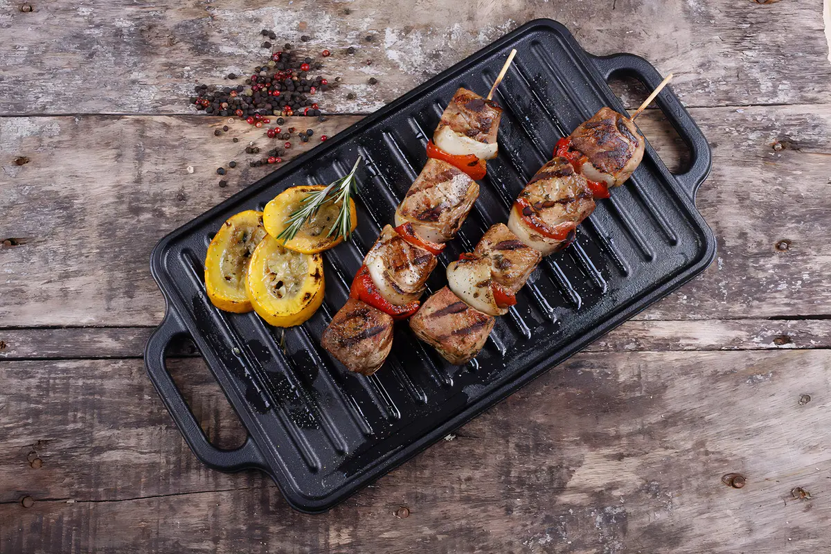 PLANCHA DE HIERRO FUNDIDO VICTORIA REVERSIBLE 47 X 25 CM - 4