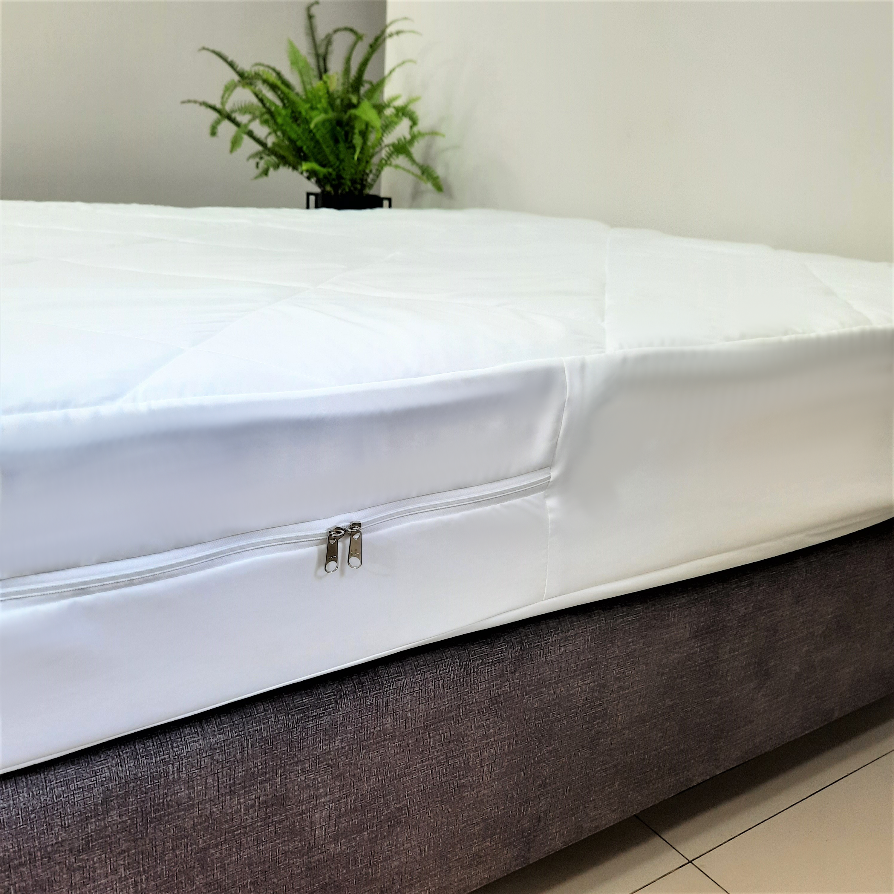 FORRO DE COLCHON NUBE HOGAR KING 198CM X 203CM CON CIERRE ALGODON ACOLCHADO IMPERMEABLE 35CM - 3