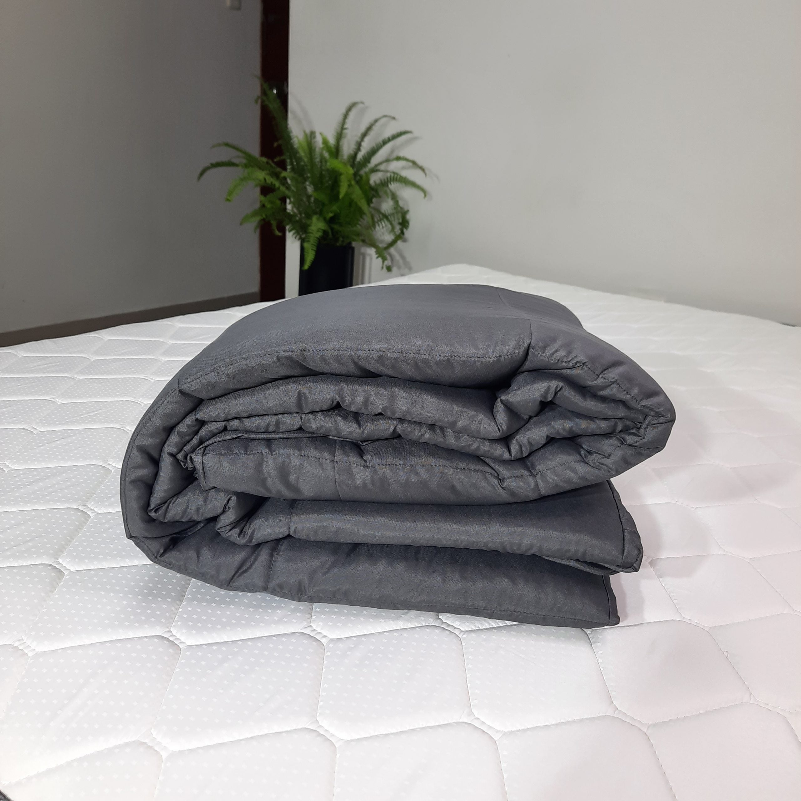 PROTECTOR DE COLCHON NUBE HOGAR QUEEN 160CM X 200CM ELASTICADO ALGODON ACOLCHADO - 3
