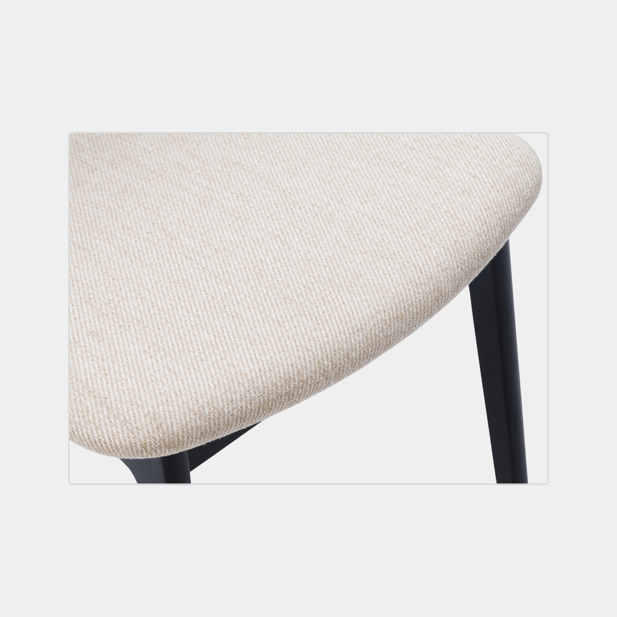 SILLA COMEDOR VRUNA MADERA Y RATTAN Y TELA BLACK Y LIGHT BEIGE - 5