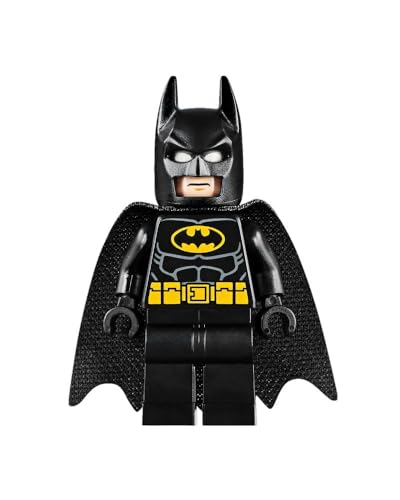 LEGO SUPER HEROES DC BATMAN MINIFIGURA - BATMAN (EN TRAJE NEGRO CON BATCAPE Y BAT-A-RANG) JUNIOR SETS - 3