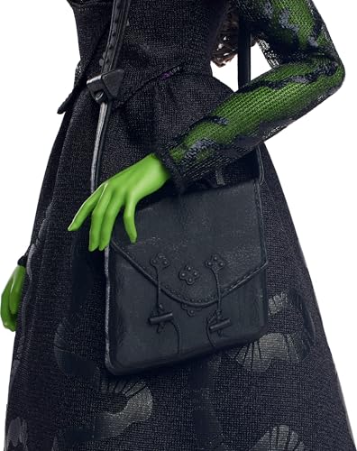 MATTEL UNIVERSAL WICKED ELPHABA MUÑECA DE MODA Y ACCESORIOS CON PIEL VERDE CABELLO NEGRO TRENZADO POSABILIDAD Y APARIENCIA - 4