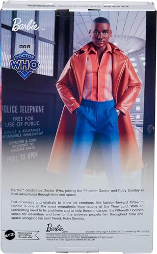 BARBIE MUÑECA DEL DECIMOQUINTO DOCTOR COLECCIÓN DE DR WHO INSPIRADA EN LA 14 TEMPORADA DE LA SERIE CON SOPORTE PARA MUÑECA - 6