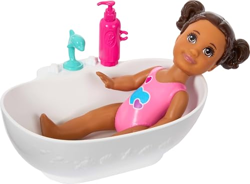 BARBIE SKIPPER BABYSITTERS INC SET DE JUEGO CON MUÑECA MORENA MUÑECA INFANTIL MORENA BAÑERA Y 6 ACCESORIOS INCLUYENDO UN PATO - 4
