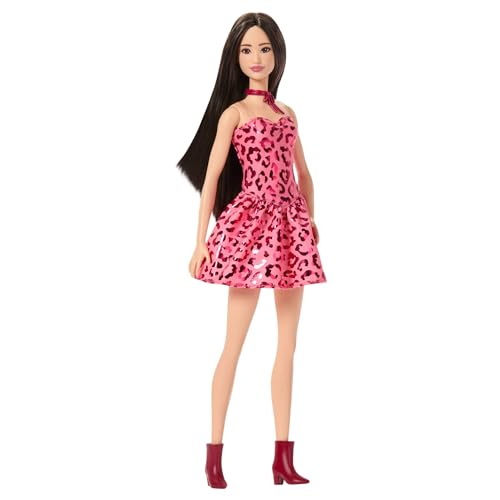 MUÑECA BARBIE FASHIONISTAS 246 CON CABELLO NEGRO VESTIDO SIN TIRANTES DE LEOPARDO ROSA CON ESTAMPADO Y ACCESORIOS COMO COLLAR - 5
