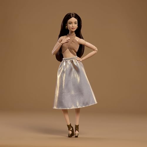 BARBIE BASICS MODEL COLLECTOR FASHION DOLL 06 CON CABELLO MORENO FALDA DORADA BRILLANTE Y HALTER MODA DE AJUSTE UNIVERSAL CUERPO - 2