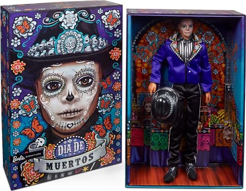 BARBIE SIGNATURE KEN FASHION MUÑECA 2023 DIA DE MUERTOS COLECCIONABLE CON CHAQUETA AZUL SOMBRERO NEGRO Y SOPORTE PARA MUÑECA - 1