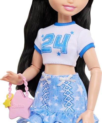 BARBIE DREAM BESTIES WEEKEND GETAWAY RENEE MUÑECA Y ACCESORIOS MUÑECA DE MODA CON MODAS EXTRAÍBLES Y 7 PIEZAS DE JUGUETE - 2