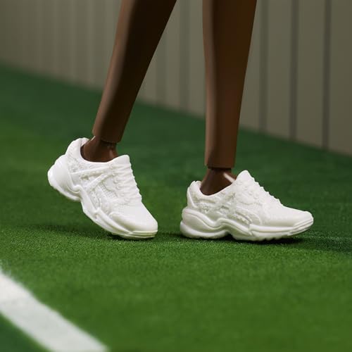 SERIE BARBIE INSPIRING WOMEN MUÑECA DE MODA VENUS WILLIAMS CON UNIFORME DE TENIS CARACTERÍSTICO Y RAQUETA INCLUYE EMBALAJE - 5