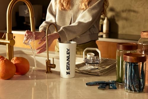 STANLEY VITALIZE BOTELLA AGITADORA DE 20 ONZAS VASO AGITADOR DE ACERO INOXIDABLE AISLADO A PRUEBA DE FUGAS ALMACENAMIENTO - 4