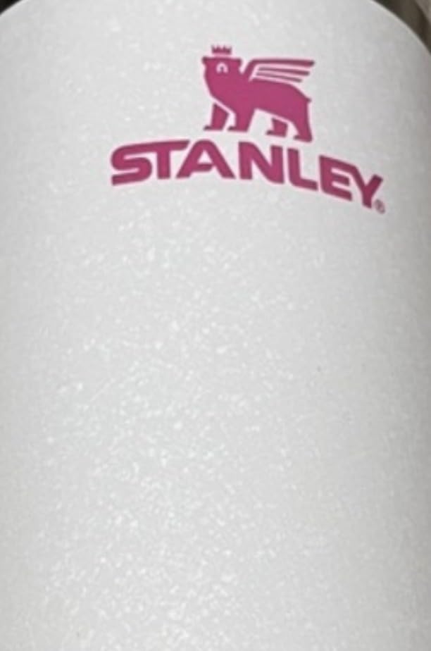 STANLEY QUENCHER VASO H2O DE 30 ONZAS 088 L CRYSTAL CRUSH BLANCO TEXTURIZADO CON ROSA - 4