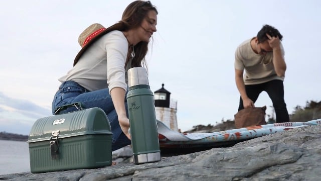 STANLEY BOTELLA CLÁSICA LEGENDARIA AL VACÍO DE 15 CUARTOS DE GALÓN BOCA ANCHA CON TAPA DE TAZA A PRUEBA DE FUGAS MANTIENE - 6