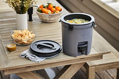 STANLEY ADVENTURE JARRA DE AGUA DE FLUJO RÁPIDO DE 2 GALONES DISPENSADOR DE AGUA HELADA A PRUEBA DE FUGAS ENFRIADOR DE BEBIDAS - 7