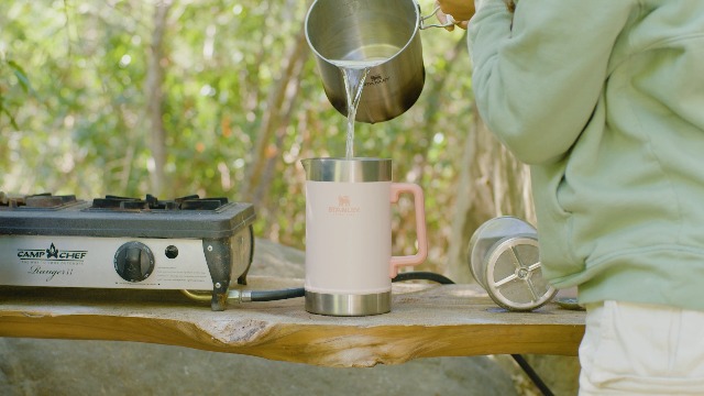 STANLEY CAFETERA CLÁSICA DE PRENSA FRANCESA QUE SE MANTIENE CALIENTE 48 ONZAS INFUSIÓN DE 5 MINUTOS 4 HORAS DE CALOR FILTRO - 7