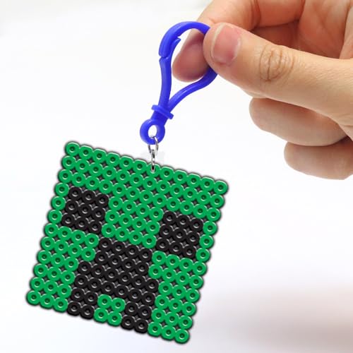 KIT DE CUENTAS DE ARTE DE PIXEL DE MINECRAFT DE TARA TOY 2500 CUENTAS PLANTILLAS Y TABLEROS DE CLAVOS CONSTRUYE PERSONAJES - 6