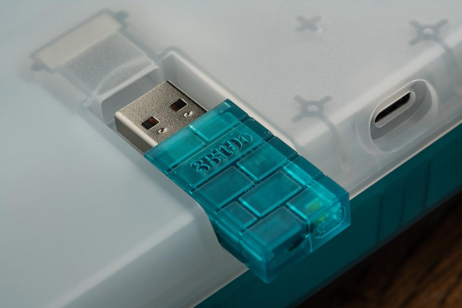 8BITDO 87 KEYS RETRO MECHANICAL KEYBOARD FOR PC AND ANDROID - CLEAR BLUE - 7