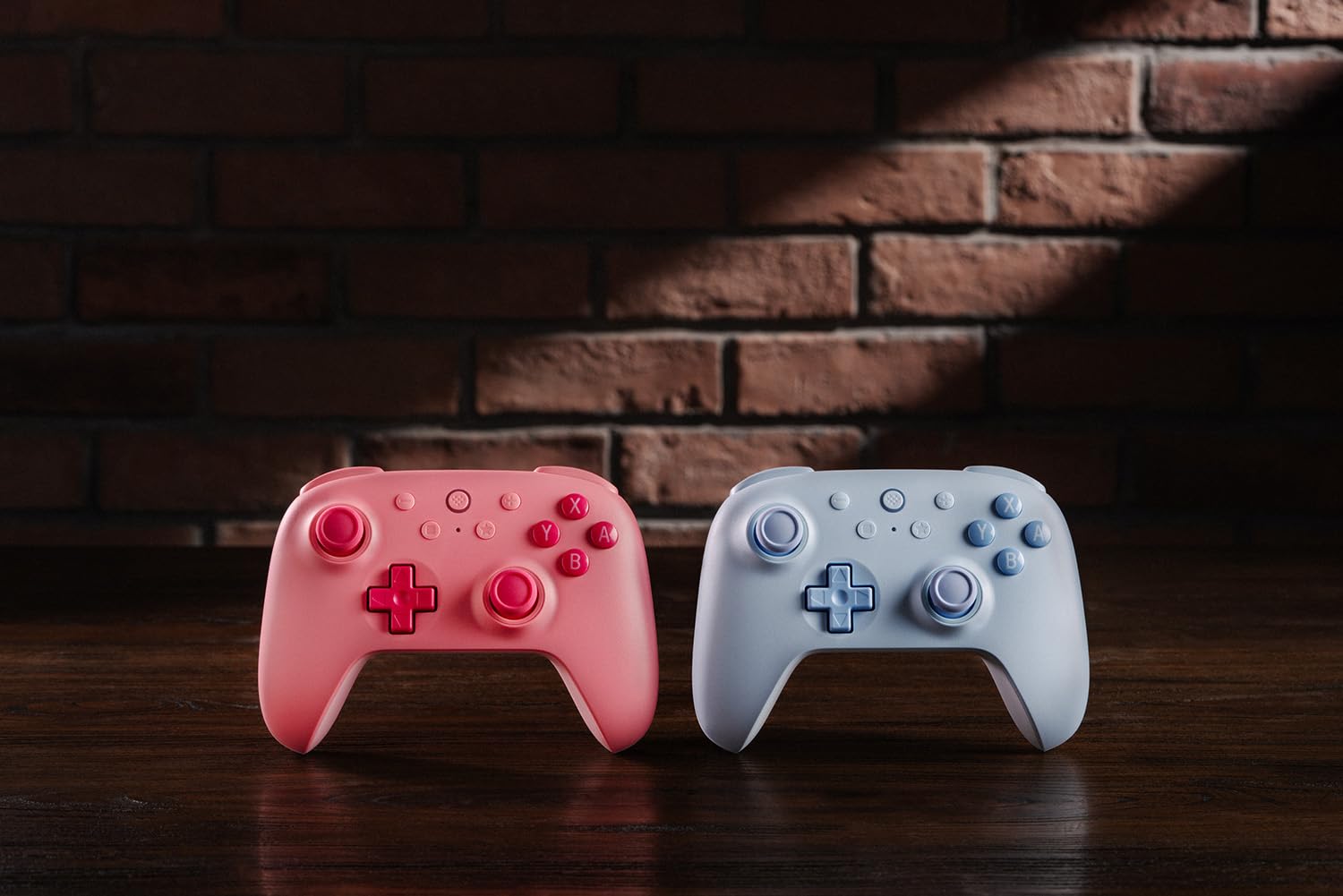 8BITDO ULTIMATE 2C HALL EFFECT JOYSTICKS BLUETOOTH CONTROLLER WITH REMAPPABLE L4/R4 BUMPERS, 6-AXIS MOTION CONTROL, RUMBLE - 7