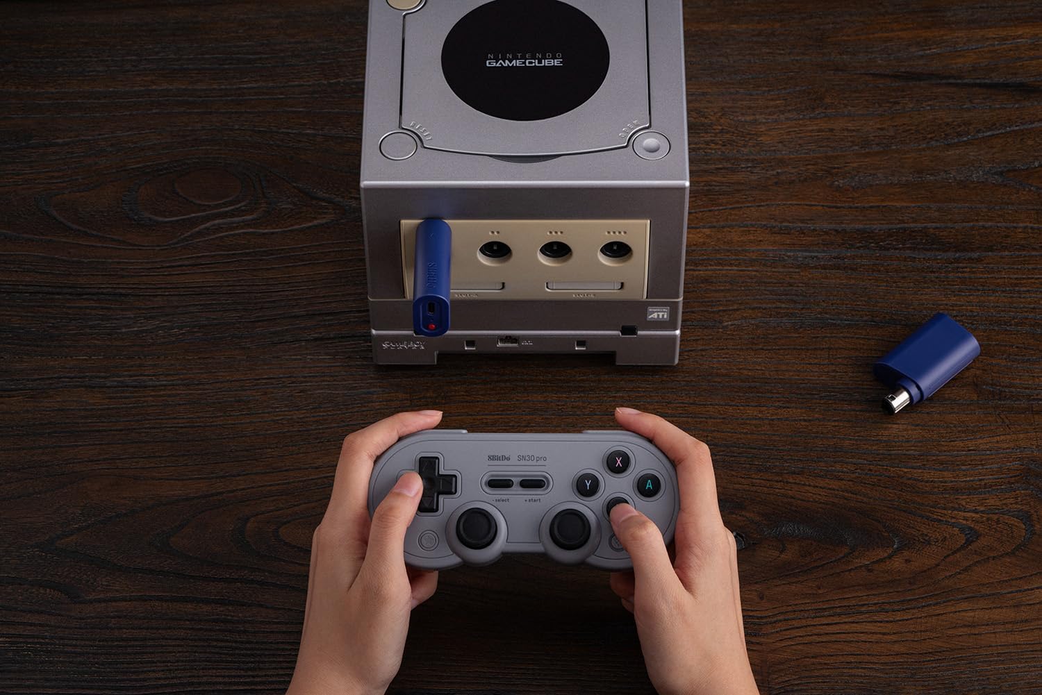 8BITDO RECEPTOR RETRO BLUETOOTH PARA NGC, WII Y WINDOWS, COMPATIBLE CON CONTROLADOR XBOX SERIES, CONTROLADOR BLUETOOTH XBOX - 7