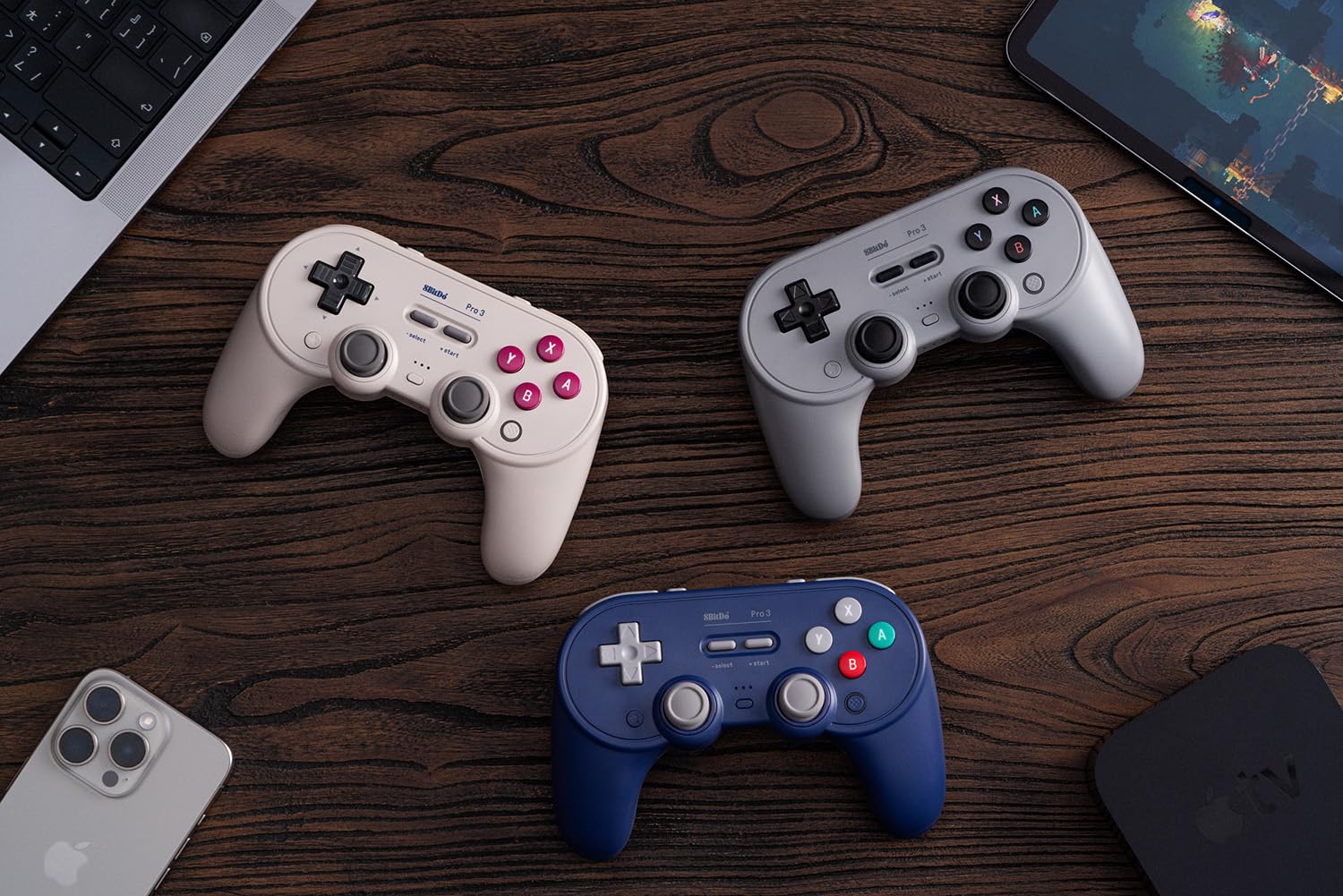 8BITDO PRO 3 BLUETOOTH CONTROLLER FOR SWITCH/SWITCH 2 TMR JOYSTICKS, SWAPPABLE ABXY BUTTONS, PRO BACK BUTTONS, CHARGING - 7
