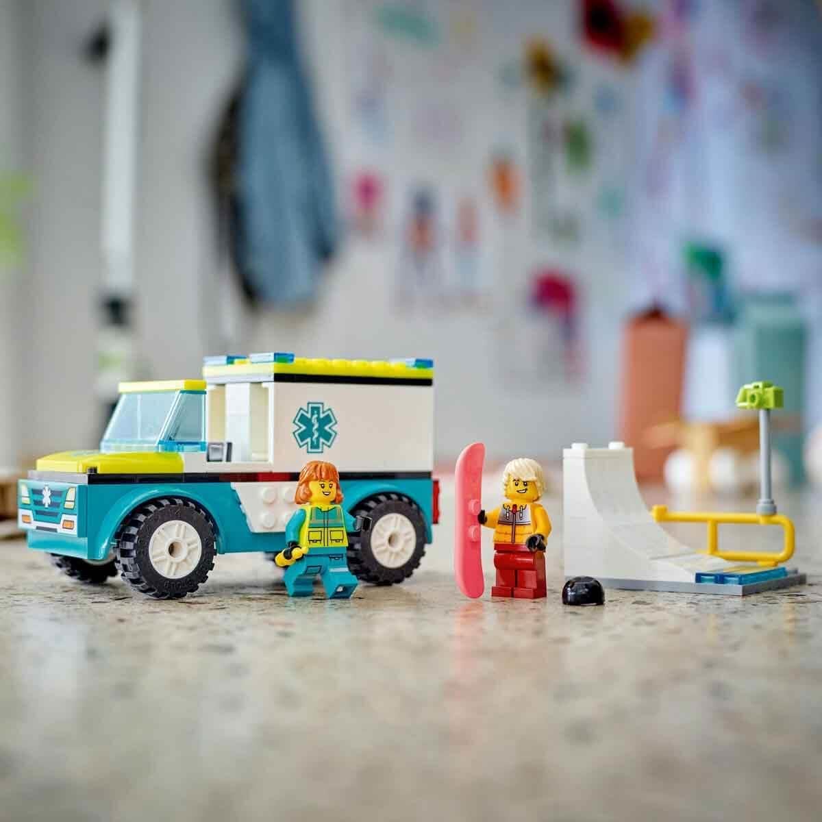 LEGO 60403 CITY AMBULANCIA Y SNOWBOARDER TOY PRESENT, BLOQUES PARA NIÑOS, NIÑAS, NIÑOS, 4, 5, 6, AMBULANCIA, SKATEBOARDING, - 6