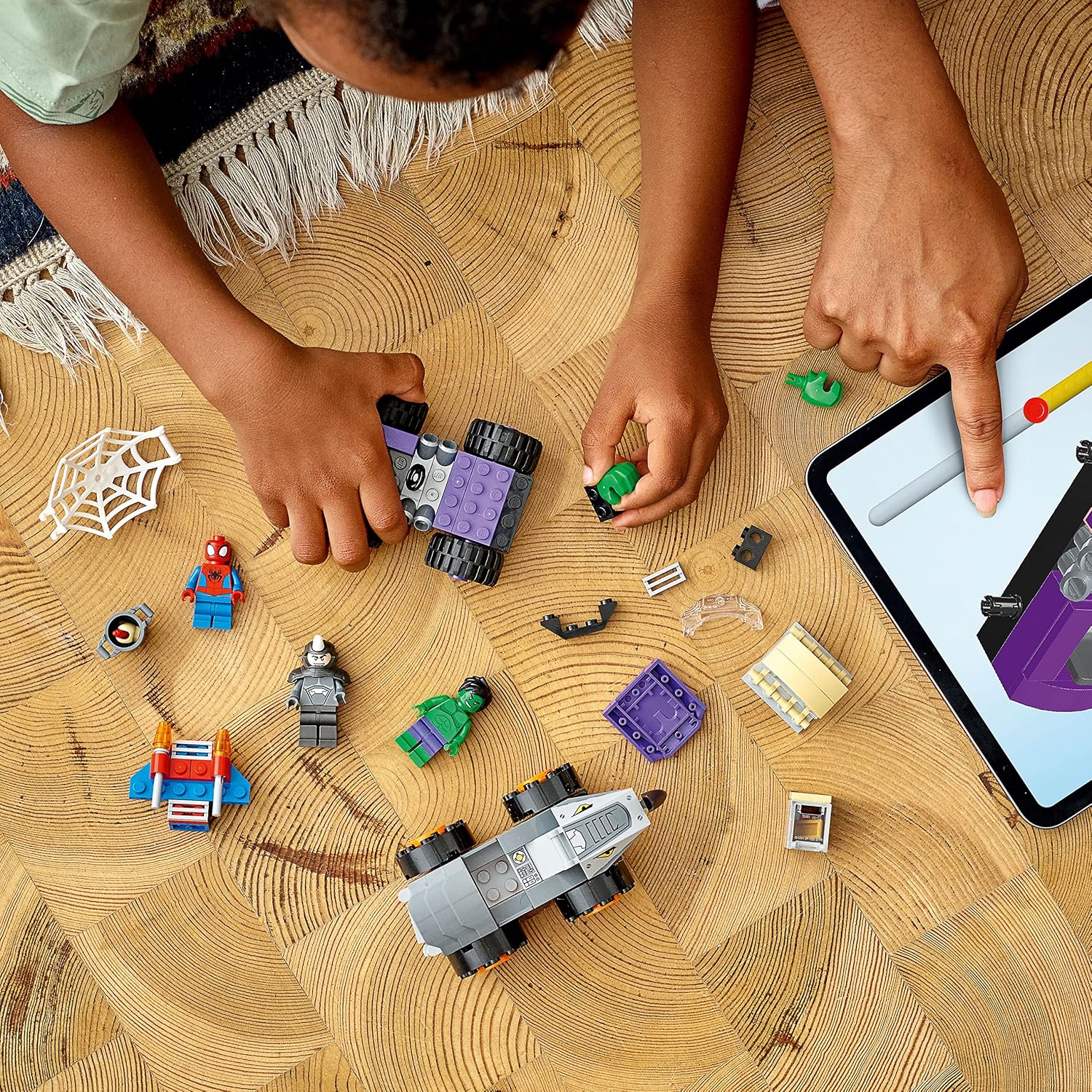 LEGO 10782 MARVEL HULK VS RHINO MONSTER TRUCK SHOWDOWN, JUGUETE PARA NIÑOS Y NIÑAS DE 4 AÑOS MÁS CON MINIFIGURA - 6