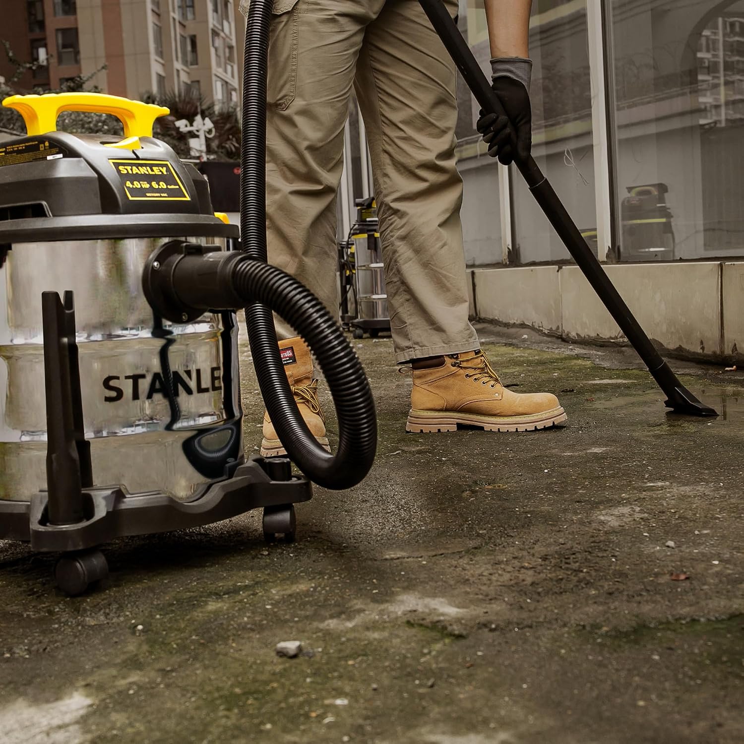STANLEY SL18116 ASPIRADORA HÚMEDA/SECA, 6 GALONES, 4 CABALLOS DE FUERZA, TANQUE DE ACERO INOXIDABLE, 4.0 HP, PLATA AMARILLO - 2