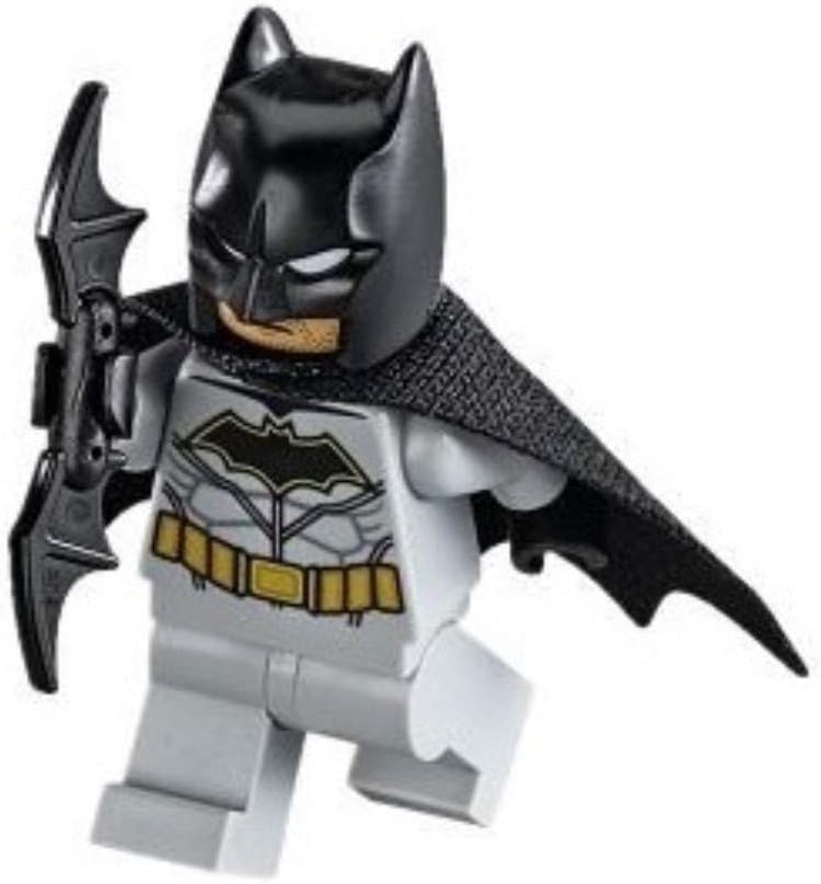 LEGO SUPERHÉROES: MINIFIGURA DE BATMAN GRIS CON BATARANG - 1