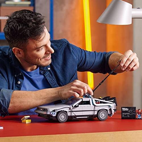 LEGO ICONS MÁQUINA DEL TIEMPO DE REGRESO AL FUTURO 10300, KIT DE CONSTRUCCIÓN DE AUTO MODELO BASADO EN EL DELOREAN - 5