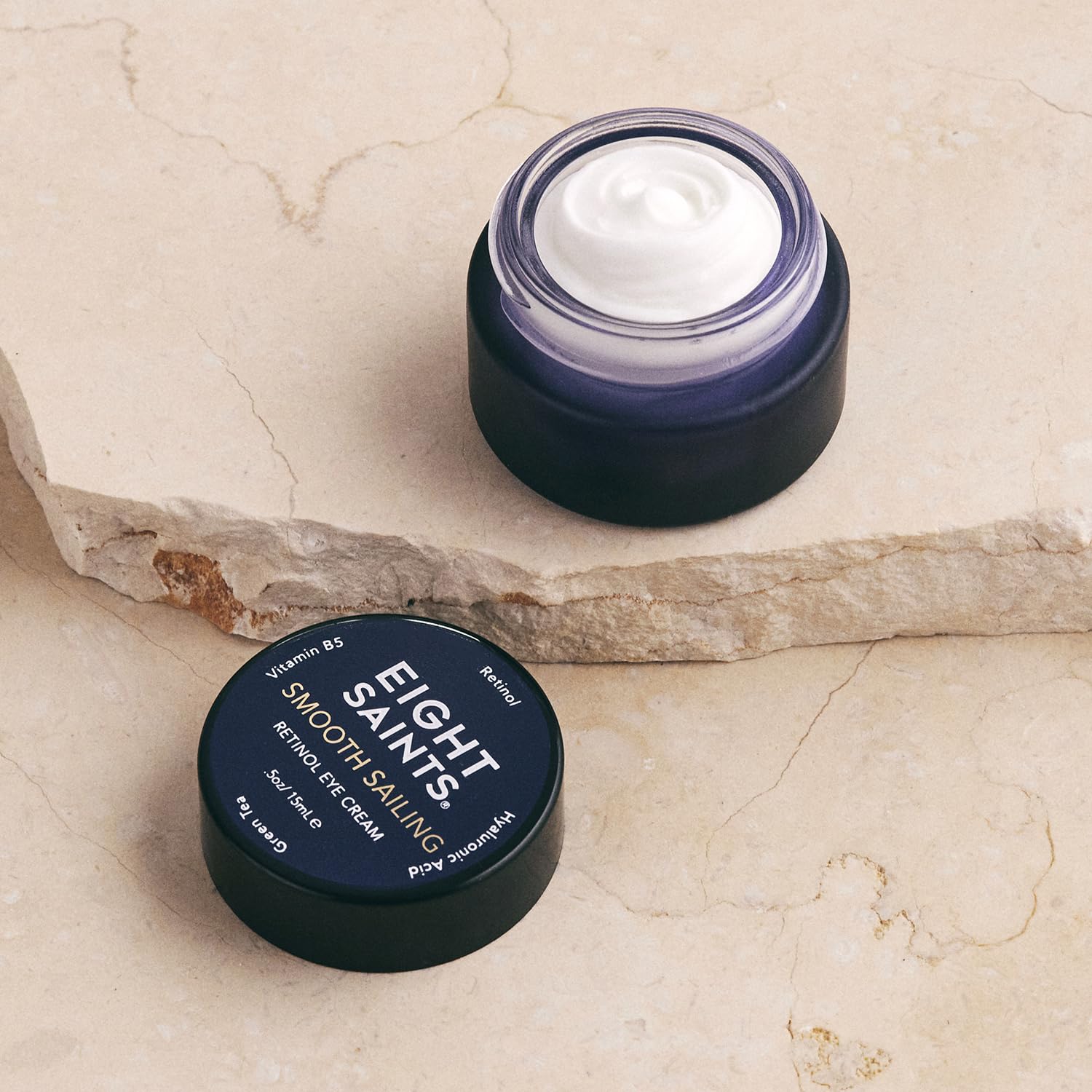 EIGHT SAINTS CREMA DE OJOS CON RETINOL, PARA SUAVIZAR LÍNEAS FINAS Y ARRUGAS Y MEJORAR EL TONO DE LA PIEL, CON VITAMINA B5, - 4