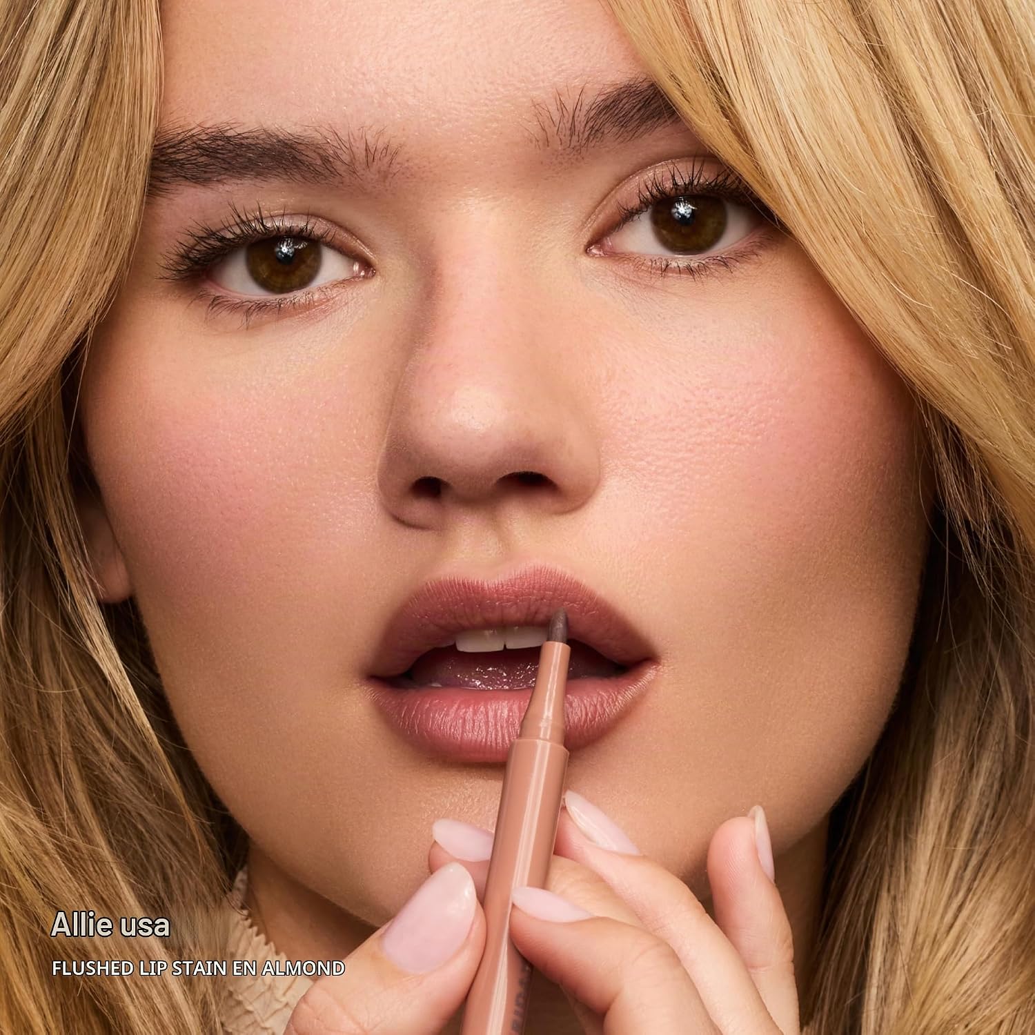 SUMMER FRIDAYS MANCHA DE LABIOS ENROJECIDA ALMEND - 4