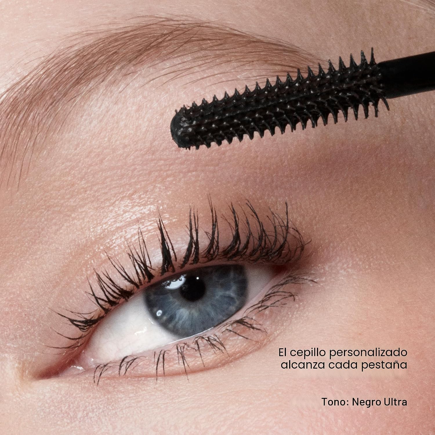 HOURGLASS EXTENSIONES INSTANTÁNEAS DESBLOQUEADAS DE RÍMEL TAMAÑO DE VIAJE - 3