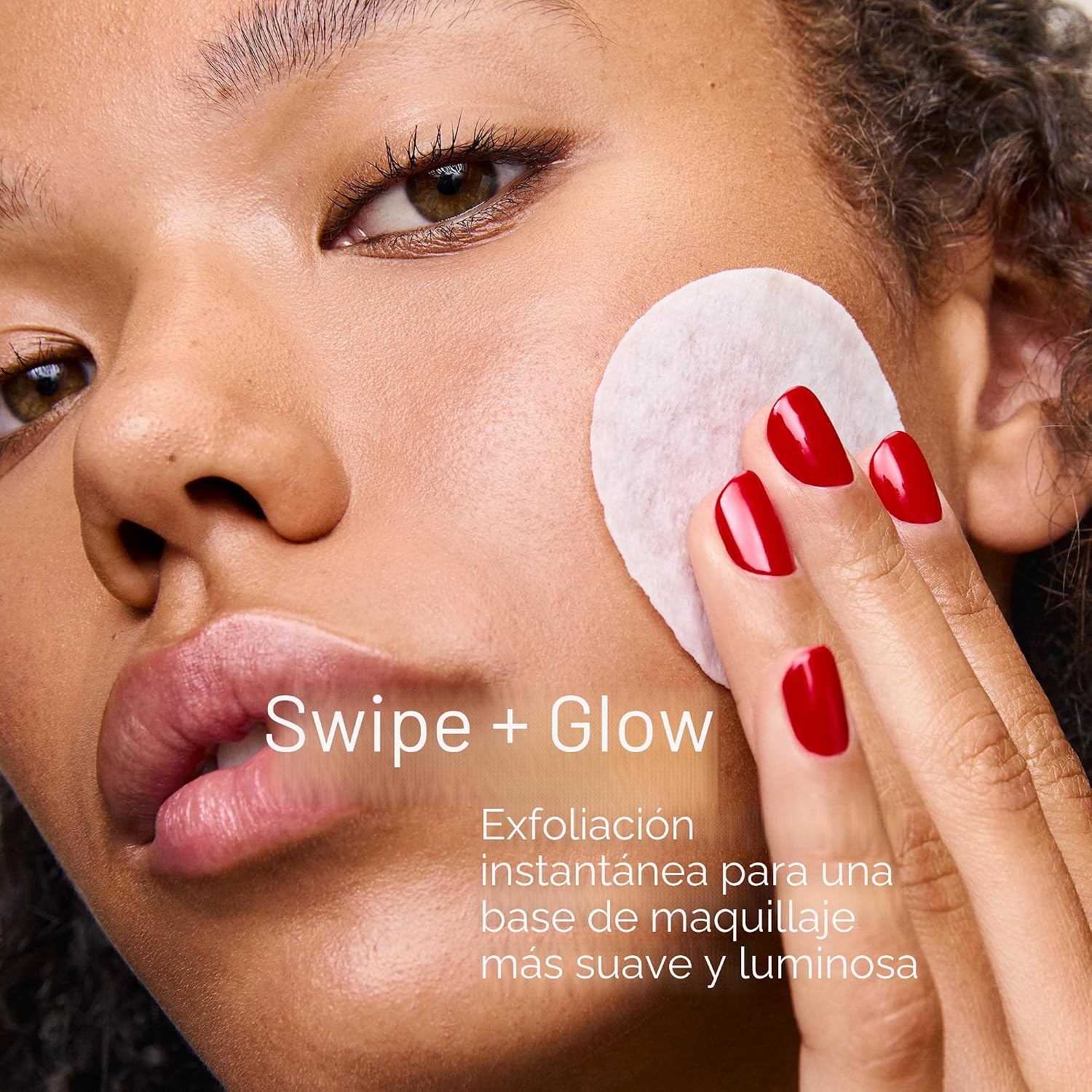 FIRST AID BEAUTY BRIGHTEN BRILLO GLOW FACIAL RADIANCE PADS, DUAL-SIDED AHA EXFOLIATING PADS CON GLYCOLIC LACTIC ACIDS, DAILY - 2