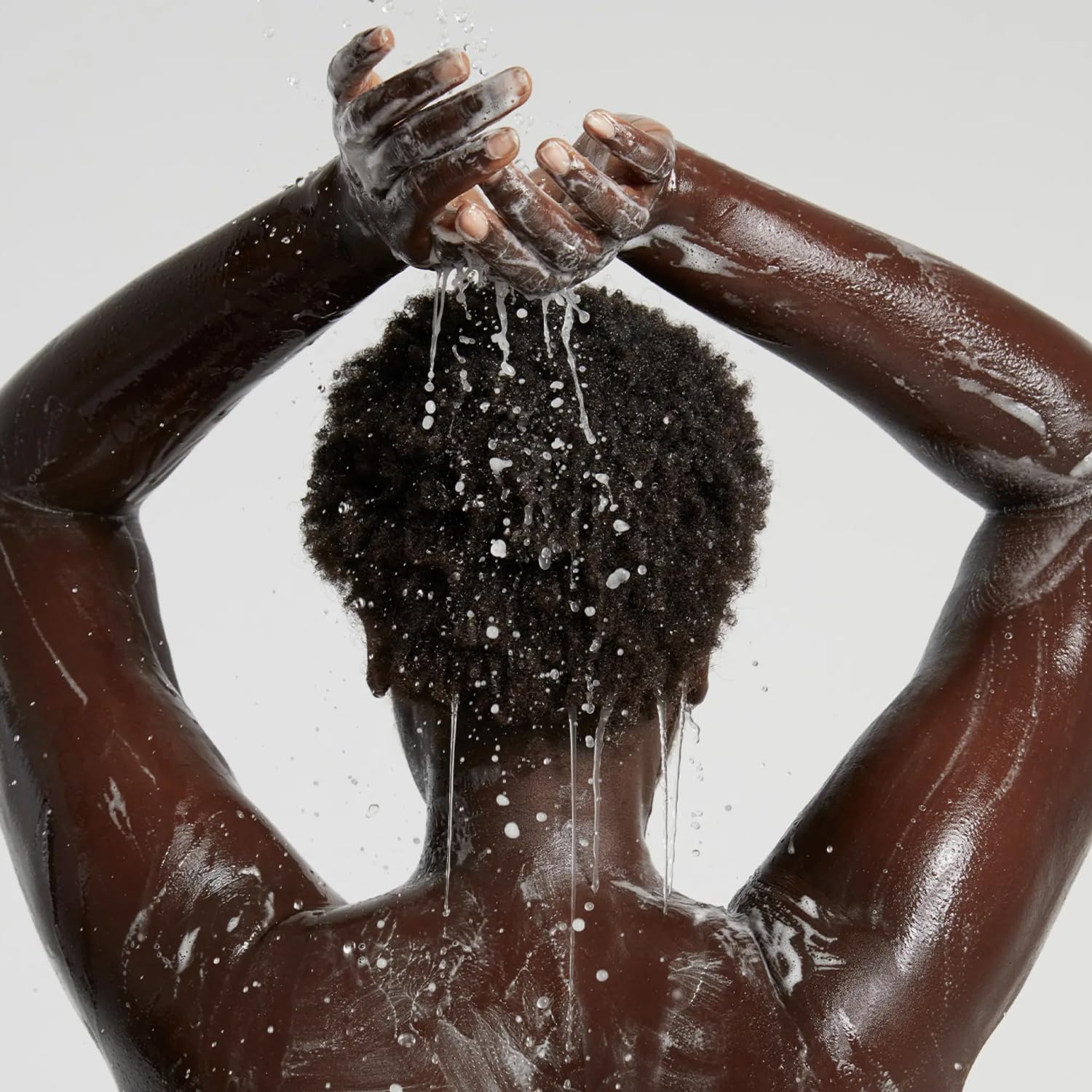 OUAI MELROSE PLACE - GEL DE BAÑO ESPUMOSO CON ACEITE DE JOJOBA Y ACEITE DE ROSA MOSQUETA PARA HIDRATAR, NUTRIR, EQUILIBRAR - 4