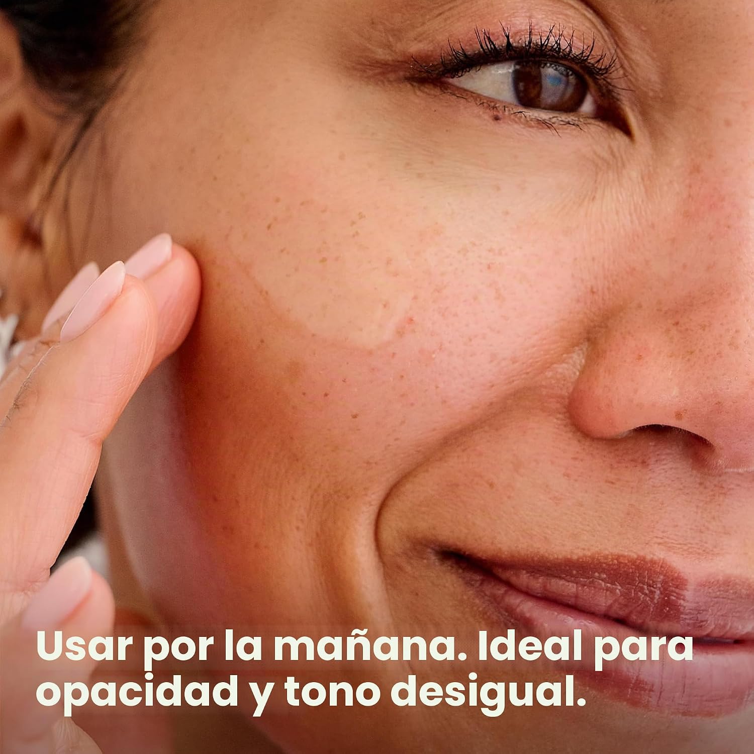 BLISS - SUERO ILUMINADOR E HIDRATANTE CON NIACINAMIDA Y ÁCIDO HIALURÓNICO, 1 ONZA LÍQUIDA, MEJORA LA OPACIDAD E HIDRATA - 7