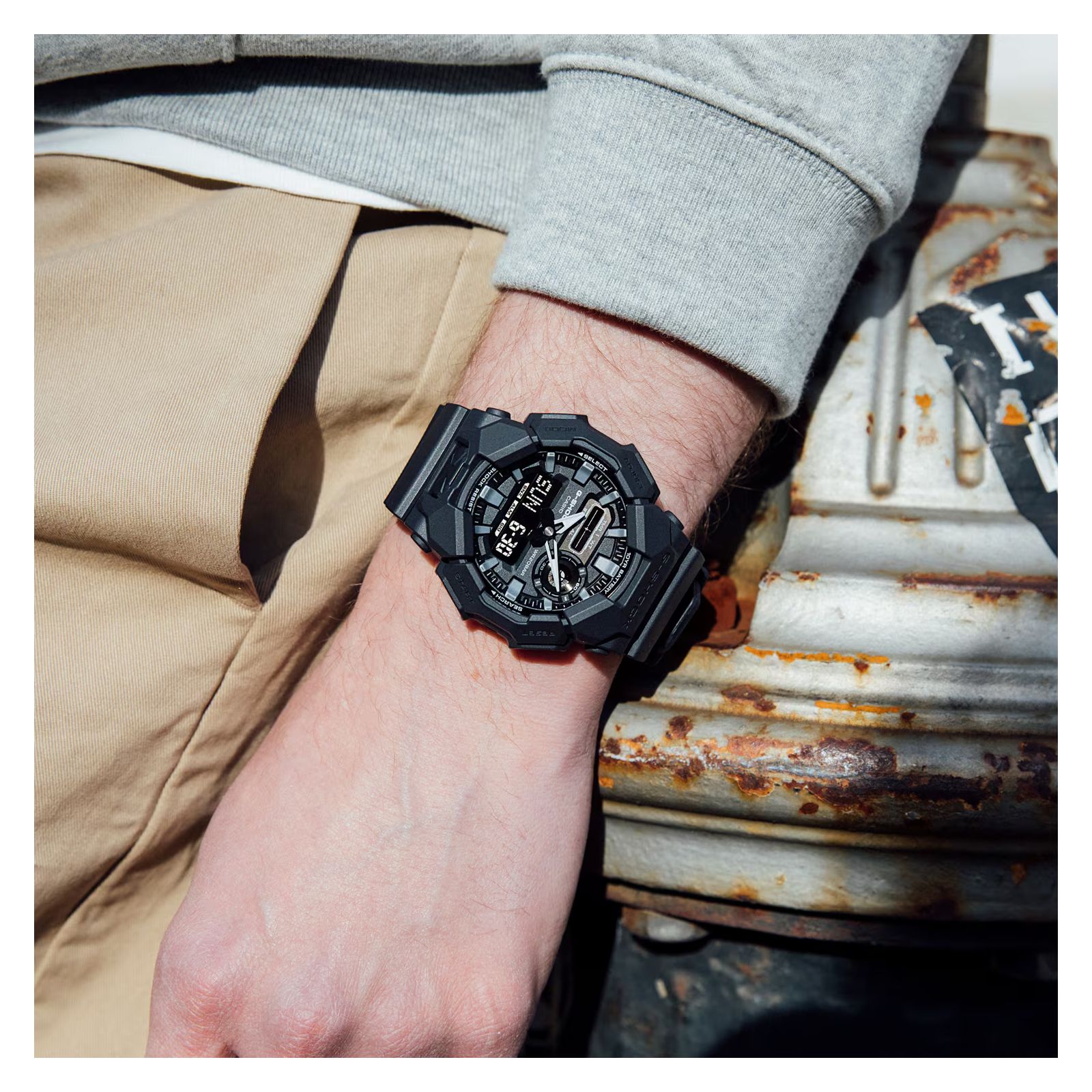 RELOJ G-SHOCK GA-010-1A1DR  HOMBRE - 2