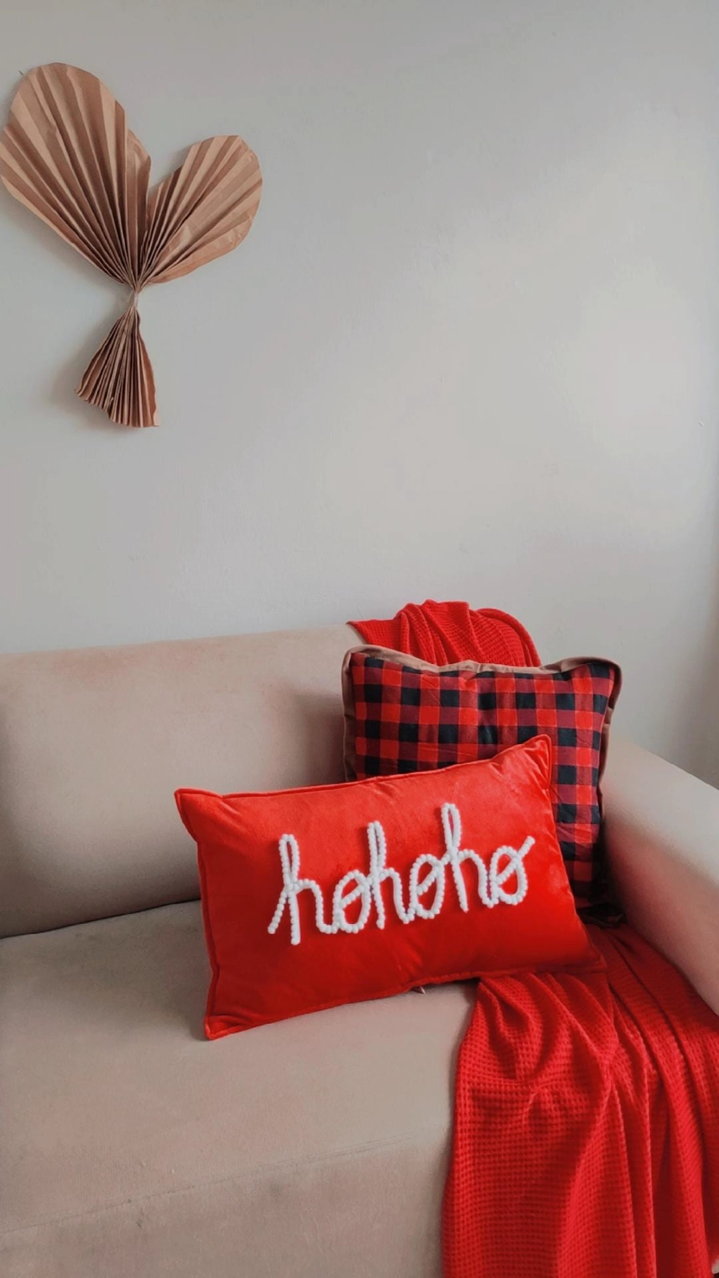 ALMOHADA ZARA ALMOHADAS.PE 'HO HO HO' 50X30CM ROJO DECORACIÓN LA HABITACIÓN NAVIDAD COJÍN TERCIOPELO - 3