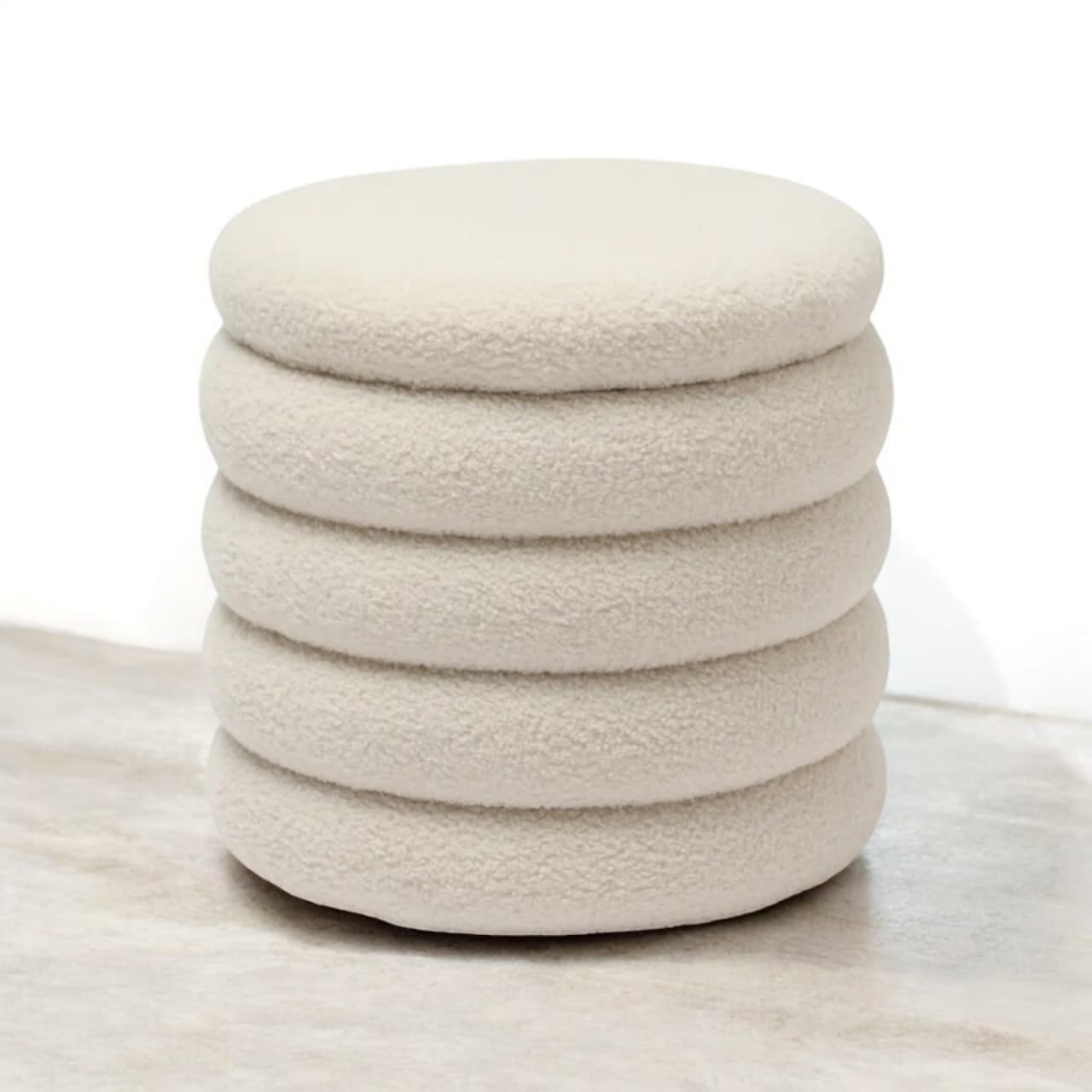 PUFF ZARA ALMOHADAS.PE ESTILO NORDICO 6 NIVELES CON TAPA CREMA CARNERO CARNERO BLANCO - 1