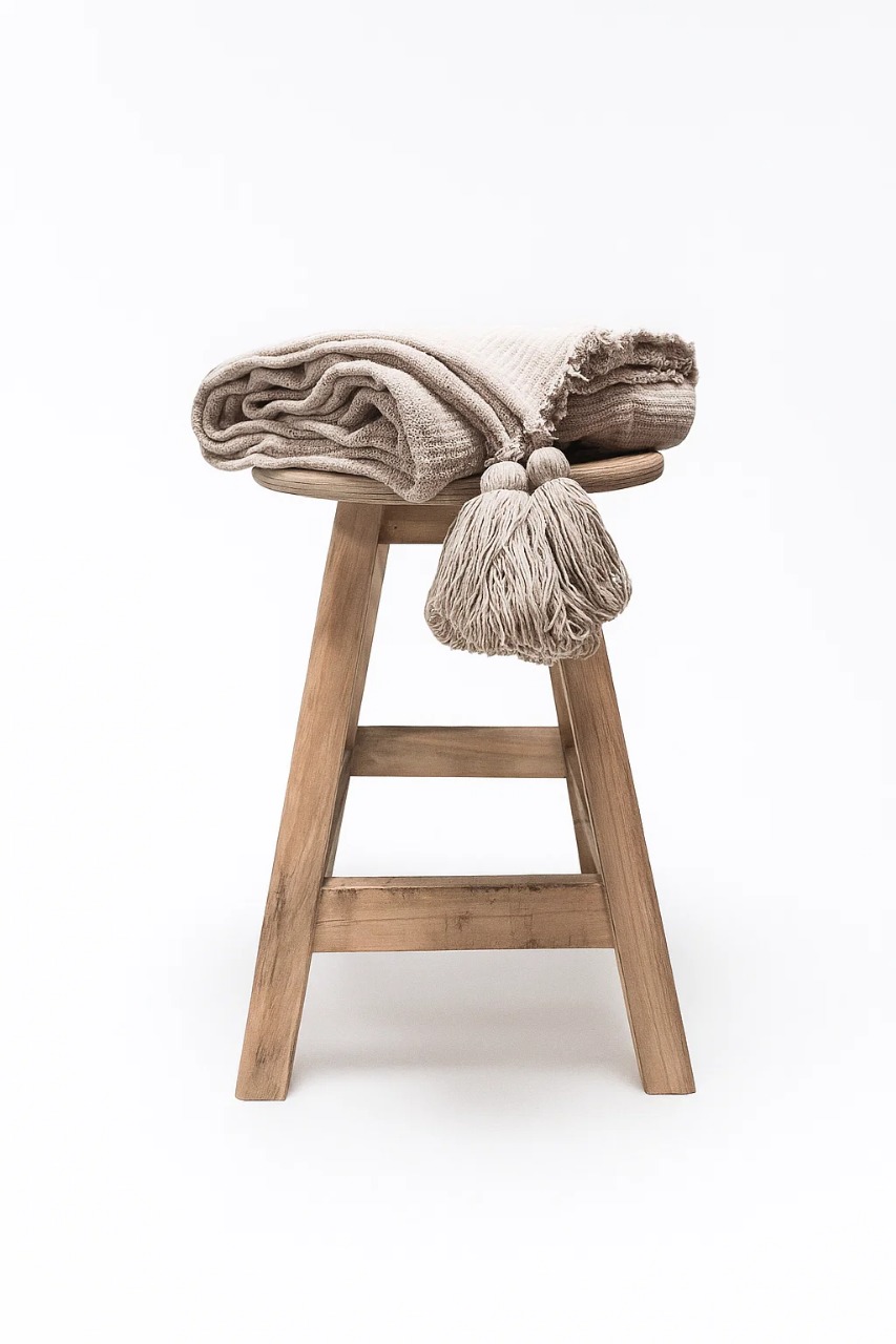 MANTA - PIE DE CAMA 250 × 200 CM EN TEJIDO WAFFLE + BORLAS - BEIGE - 1