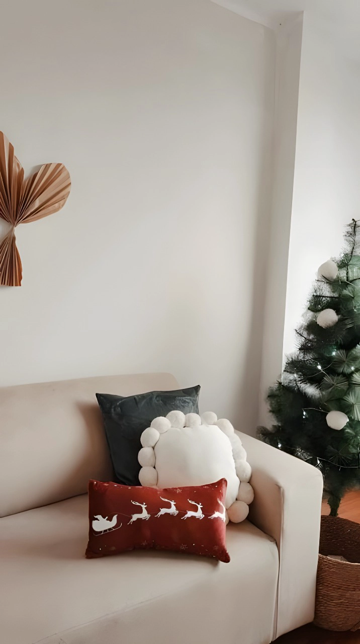 SET NAVIDEÑO VENADO EN ROJO ESTILO NÓRDICO 45X45CM ZALMOHADAS - 3