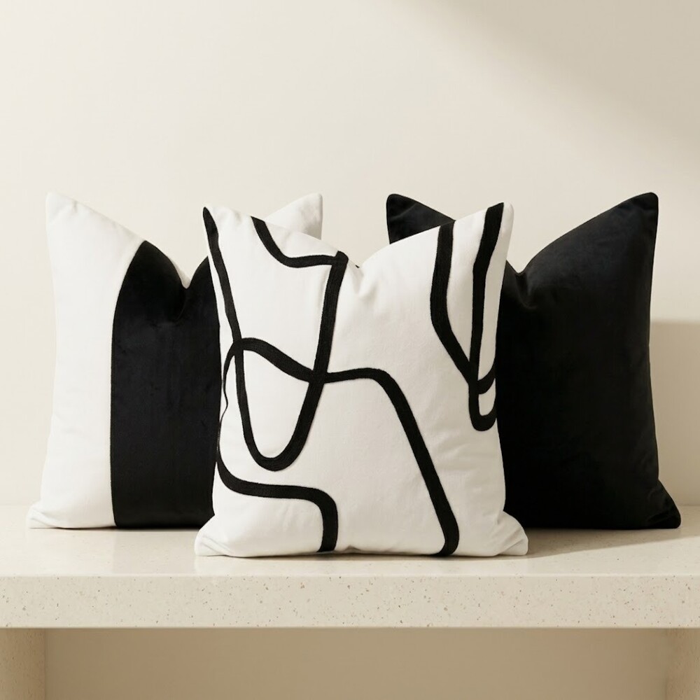 SET DE 3 COJINES “PERLA NOIR 45X45” - 1