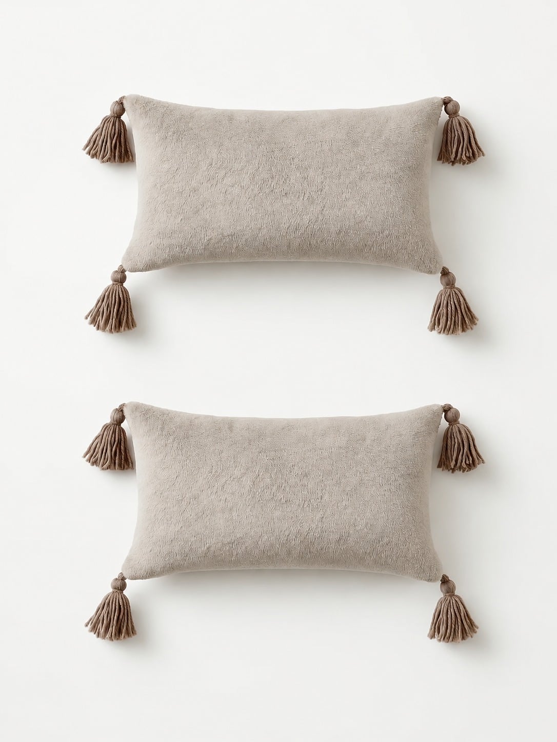PACK X2 COJINES DECORATIVOS BOREAL MARRÓN NIEVE 28X50 CM BY ZALMOHADAS - 1
