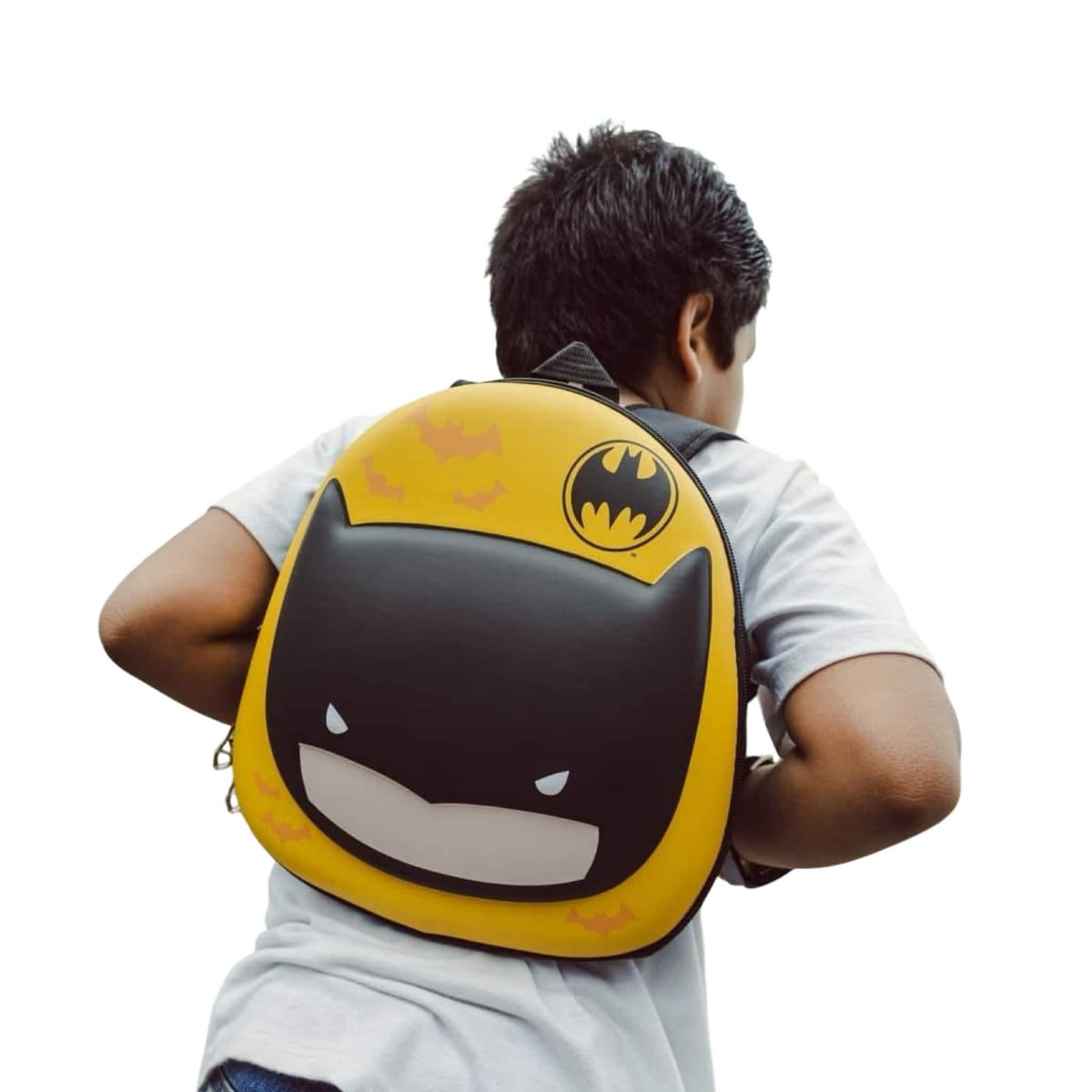 MOCHILA PARA NIÑO DISEÑO HÉROE URBANO CON RELIEVE - 2