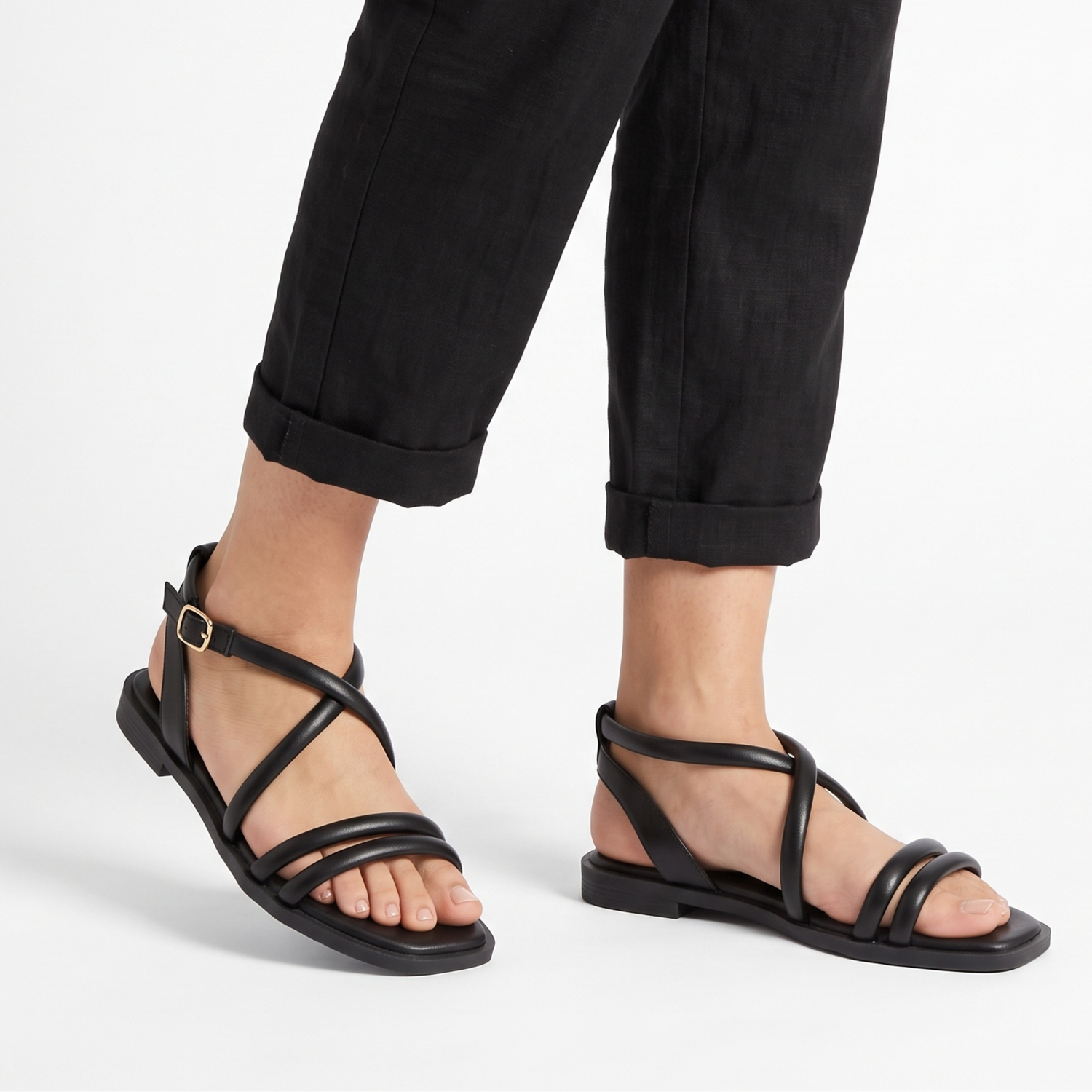 SANDALIA MUJER STHEF CASUAL NEGRO 7743 COLOR NEGRO - 1106254 - 6