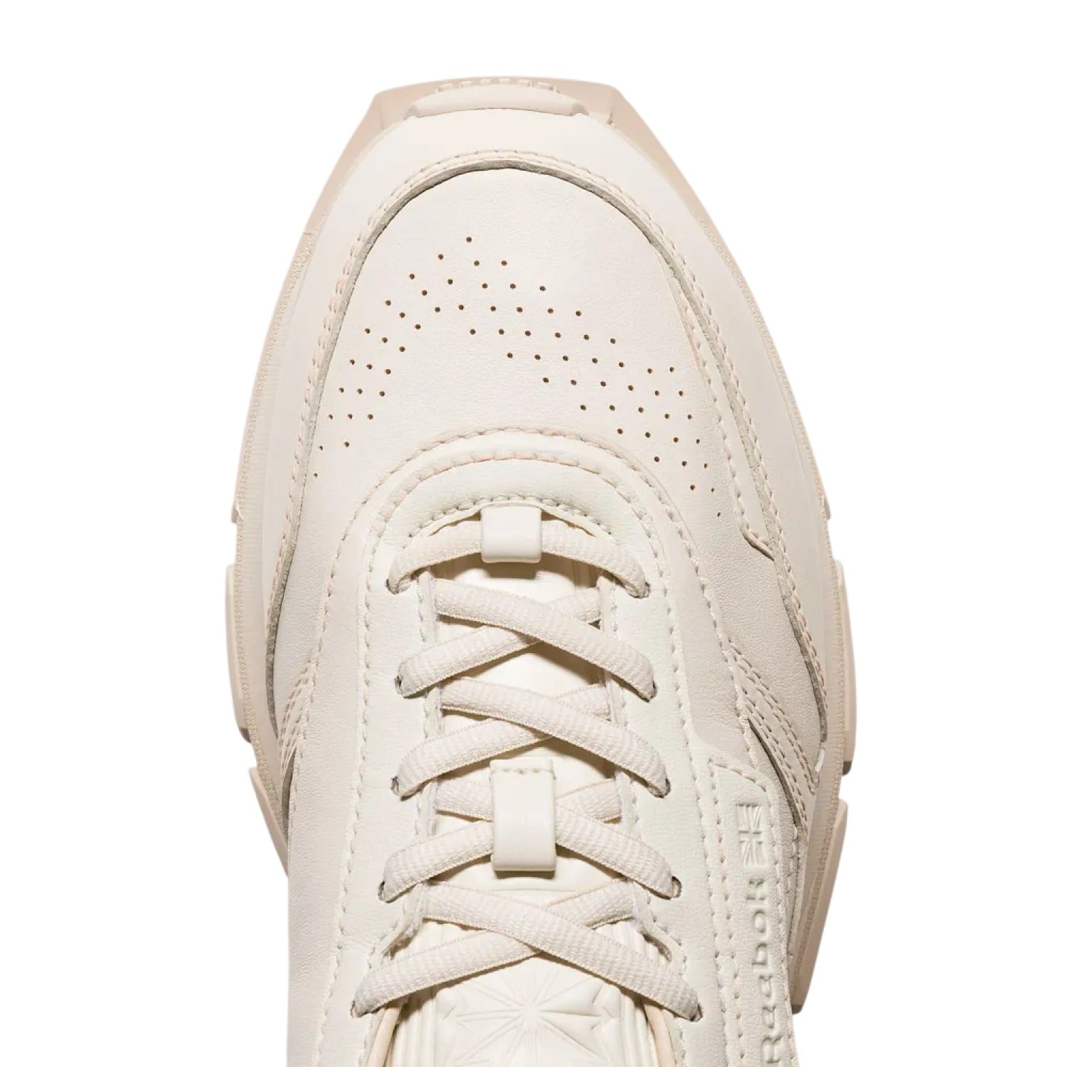 ZAPATILLA REEBOK CLASSIC LEATHER LTD BEIGE PARA MUJER - 4