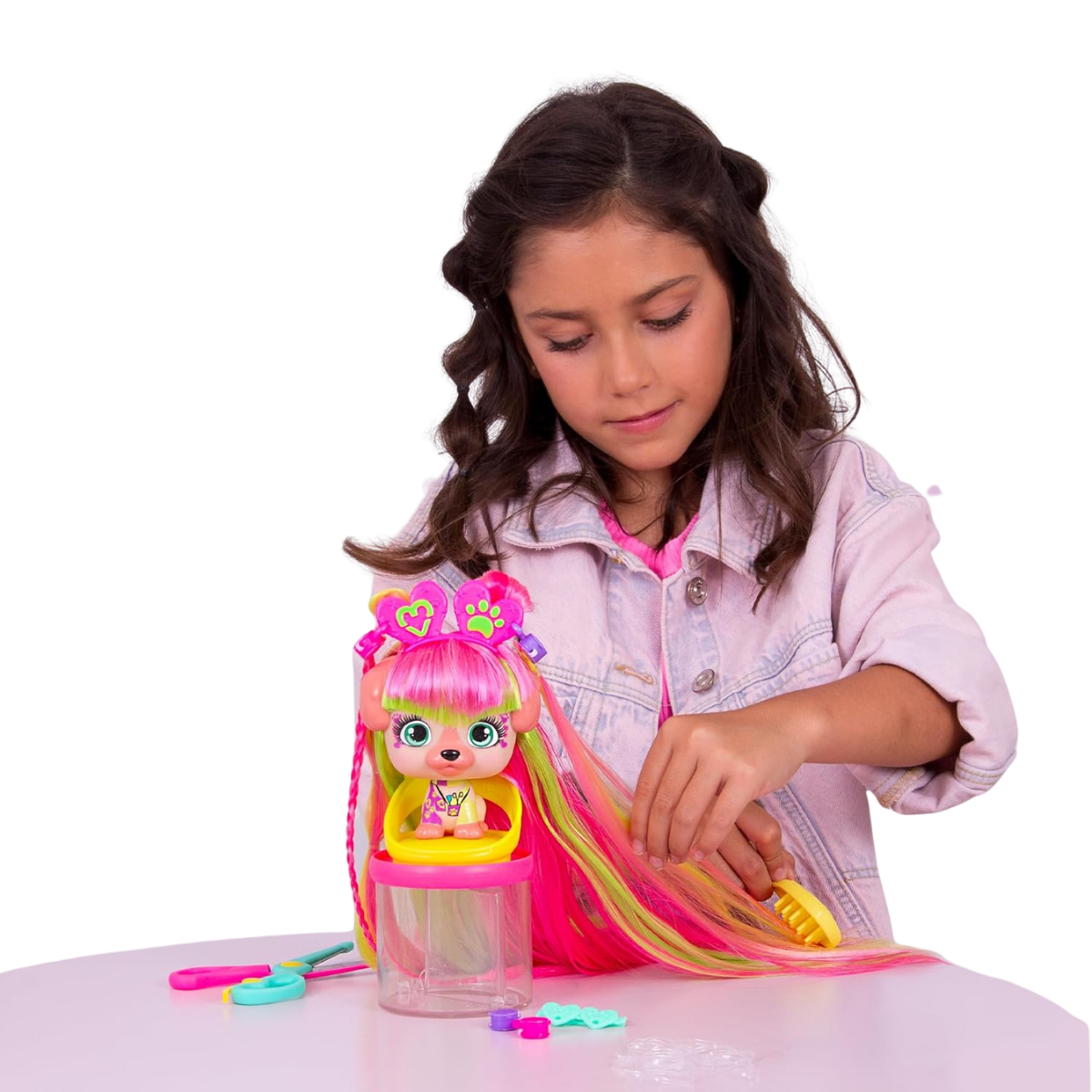 MUÑECA VIP PETS COLECCIONABLE ESCUELA DE PEINADOS CON CABELLO LARGO + SALÓN DE PEINADOS - 4